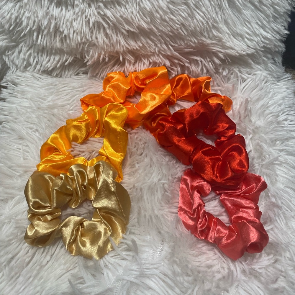 Fire pack scrunchies